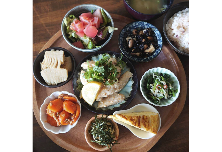 鶏ムネ肉の塩麹焼き
